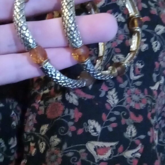 Pair of vintage Snake scale stretch bracelets - Picture 2 of 2